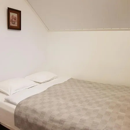 Loma-asunnot House To Rent In Helsinki Helsinki